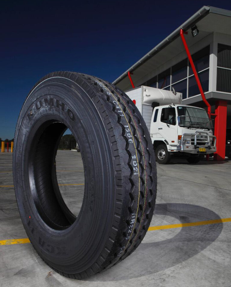 kumho camion