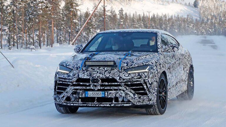 lamborghini urus evo