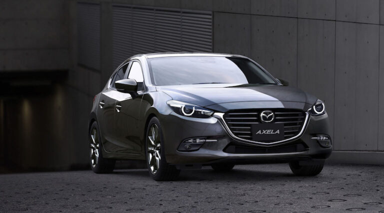mazda2 4