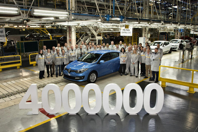 megane4millones 1