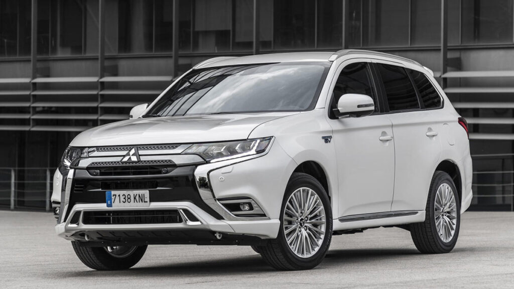 El Mitsubishi Outlander PHEV es uno de los SUV híbridos enchufables más exitosos