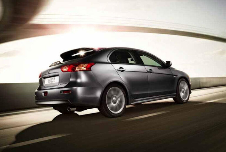 Mitsubishi Lancer Sportback, nueva versión por sólo 14.600 ý