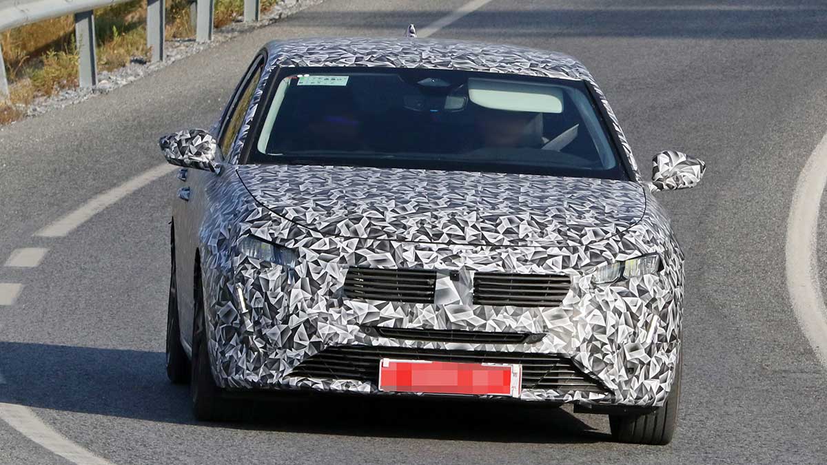Nuevo Peugeot 308 2021: el frontal al descubierto en fotos espía KO 1 peugeot 308 1