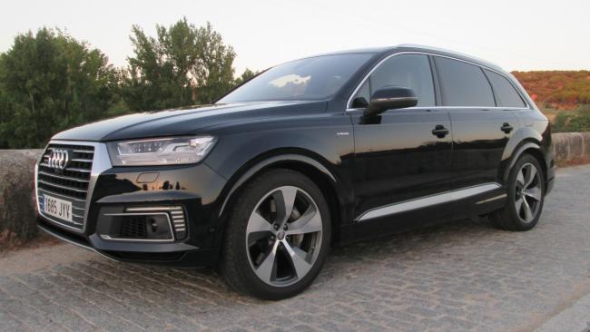 Fotos del Audi Q7 e-tron 46 preview 14342a5a4bffc