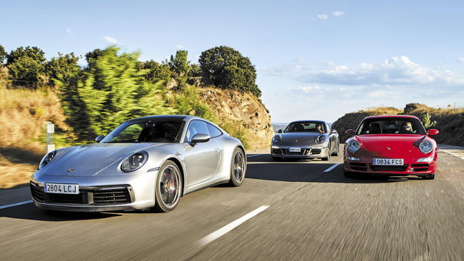 Fotos: Los Porsche 911 atmosféricos se enfrentan al 992 1 preview 15e675cc8ea2a