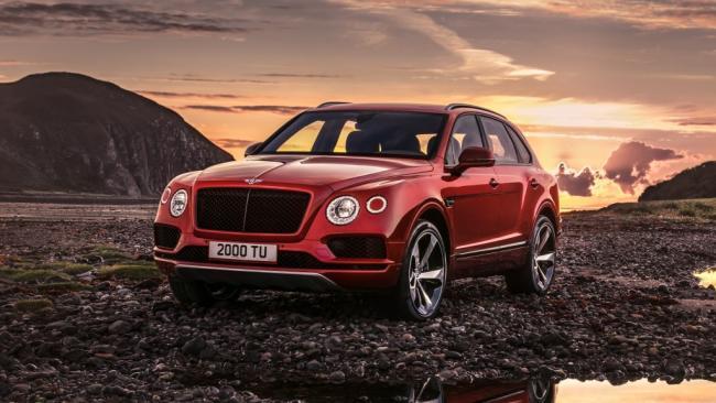Fotos del Bentley Bentayga V8 29 preview 6da4e80affba3