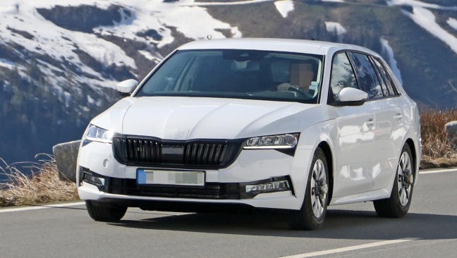 Skoda Octavia 2020: así luce el interior en fotos espía