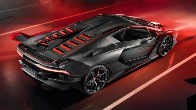 Lamborghini SC18: lo mejor del circuito y de la carretera