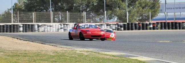 Competimos en el Trofeo Race de Turismos 1 Autofácil compite en el Trofeo RACE Clásicos y Legend