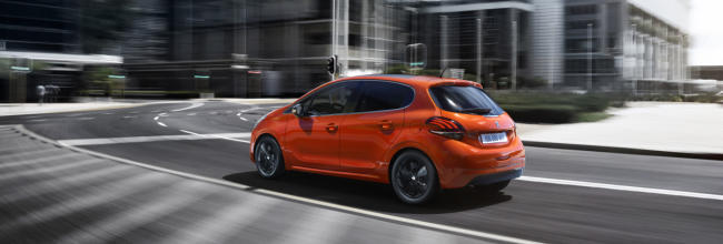 5 coches con más de 1.500 km de autonomía 1 5 coches que recorren más de 1.500 km sin repostar
