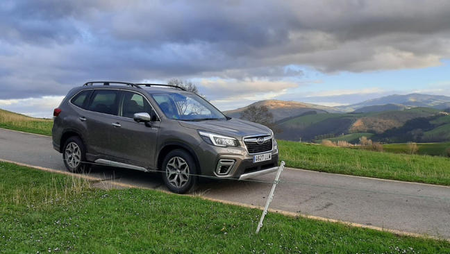 Traineras, playas y acantilados para un Subaru