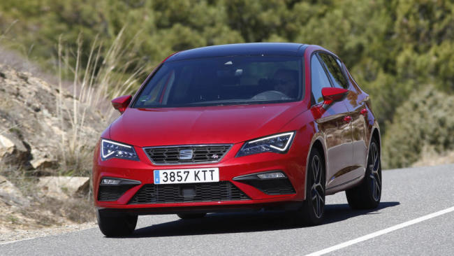 Fotos de los 10 coches más vendidos en noviembre de 2019 1 El número de matriculaciones crece ligeramente en noviembre