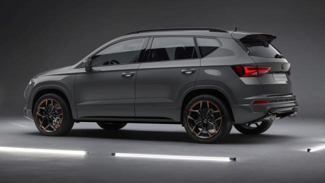 Fotos del Cupra Ateca Special Edition 1 Cupra Ateca Special Edition: ración extra de fibra de carbono y escape Akrapovic