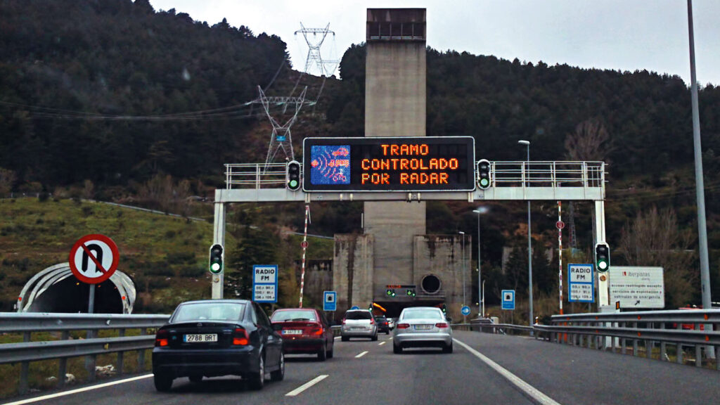 radar de tramo paneles informativos DGT nombre