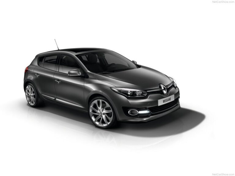 renault megane20141024x768wallpaper04