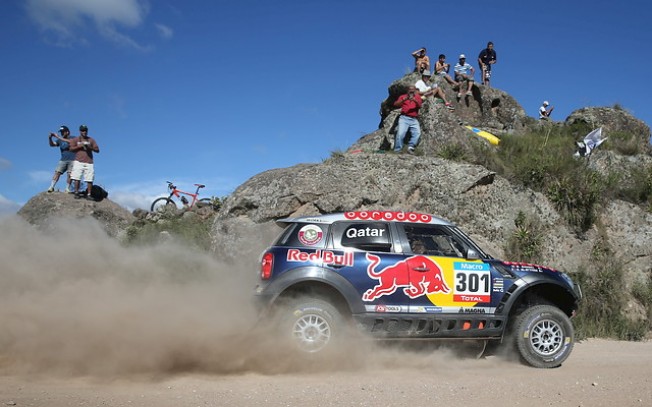 resumen del dakar 2015 etapa 2 al attiyah gana en coches y sainz es 9o