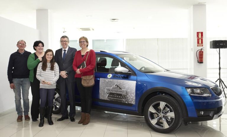 skoda y valdelinares se alian para evitar el cierre de la escuela del pueblo