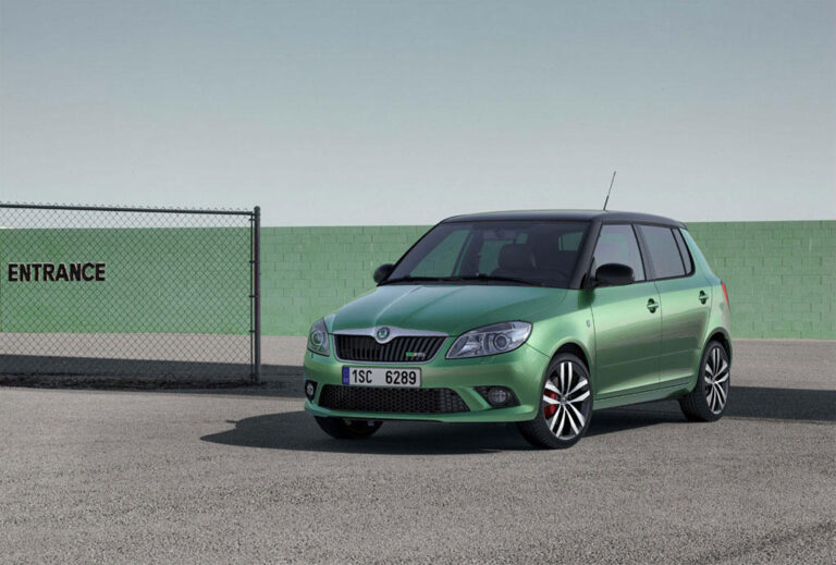 skoda fabia rs 02