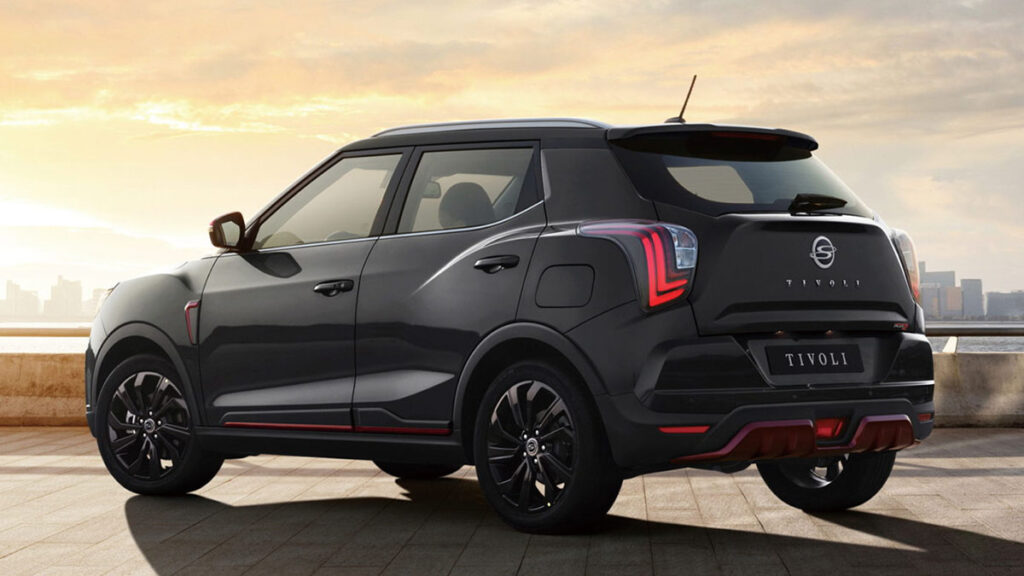 SsangYong Tivoli R-Plus trasera 2021