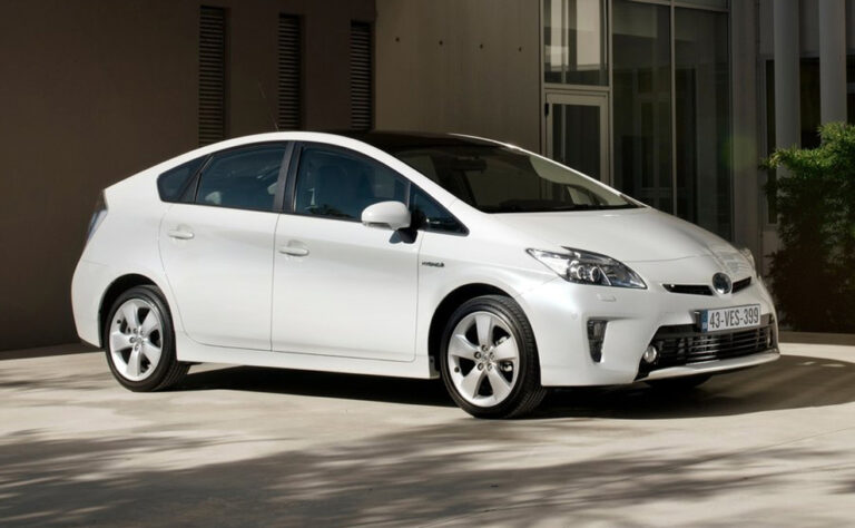 toyota prius2012