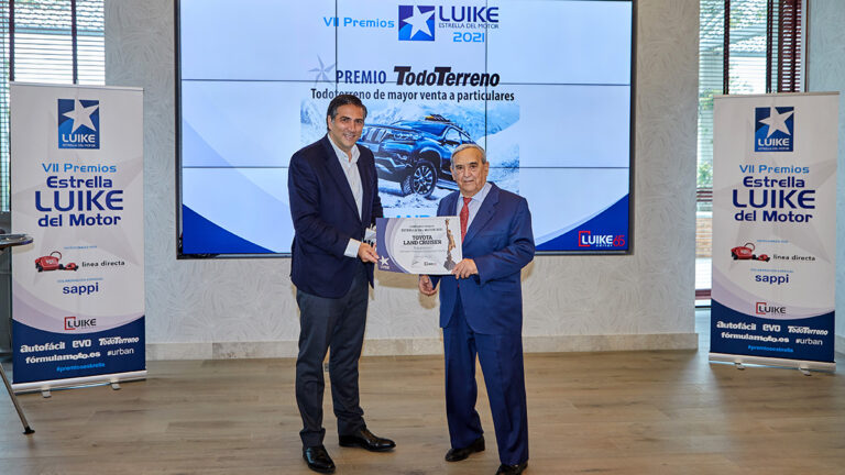 toyotapremioestrellaluike