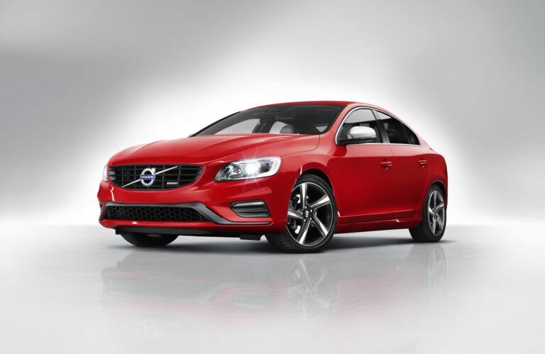 volvo s60 r design frontal 1