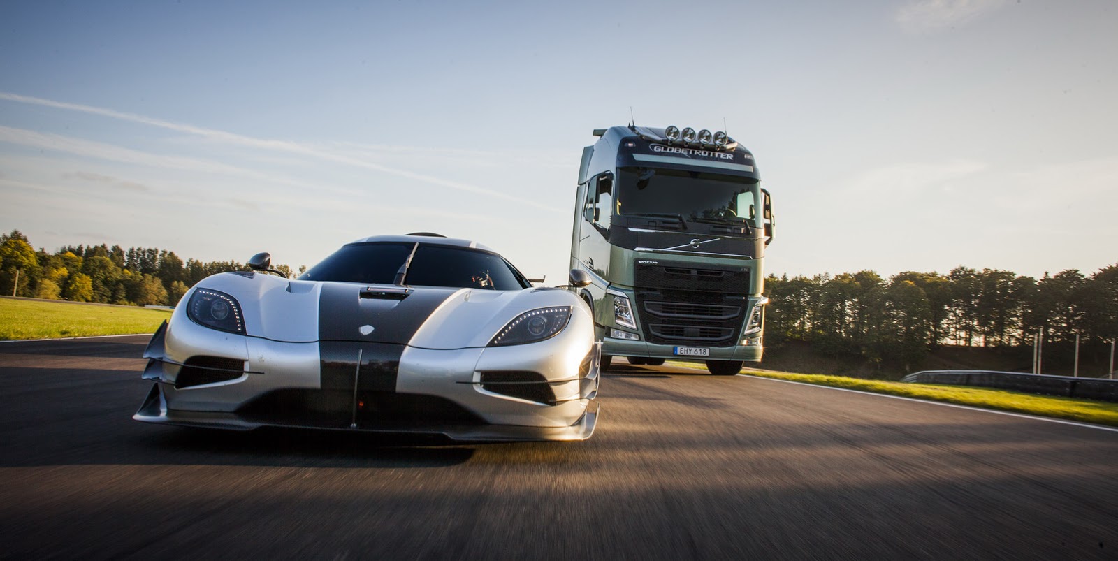 volvo vs koenigsegg