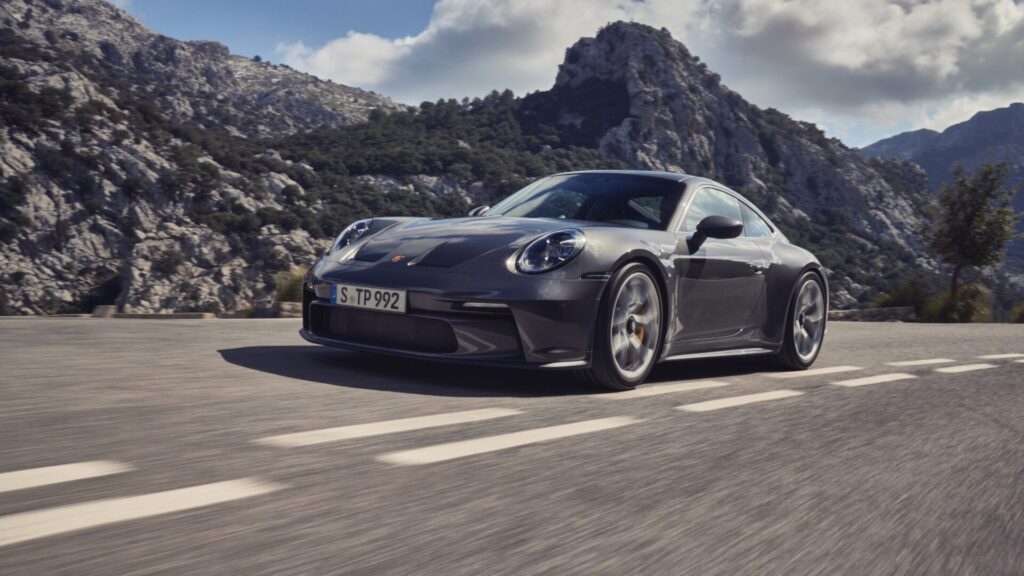 Porsche 911 GT3 Touring 2021