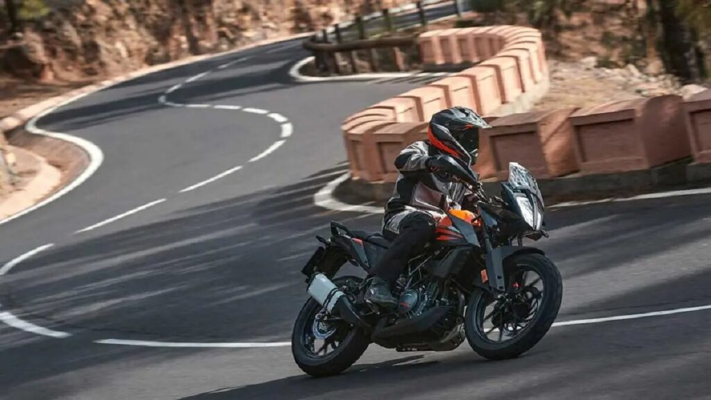 ktm 390