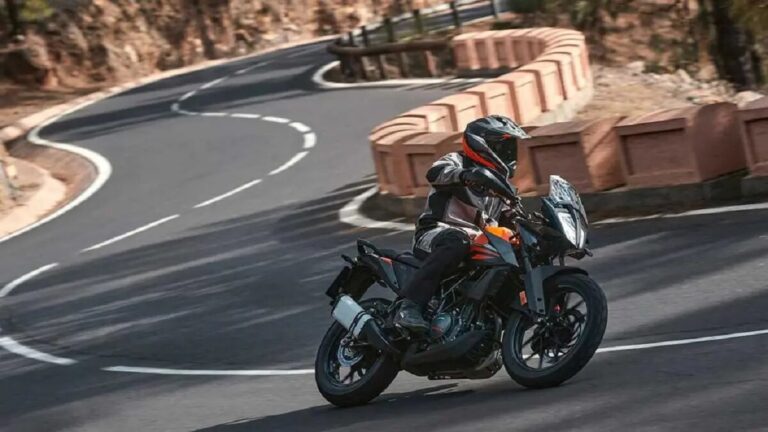 ktm 390 adventure 2020 accion 29.jpg