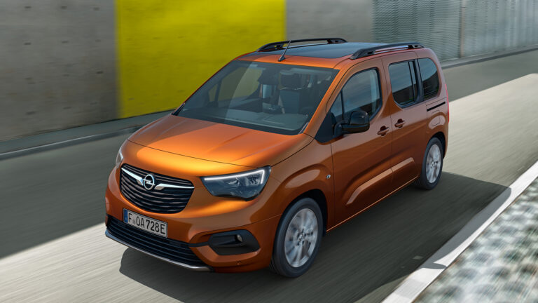 opel combi elife 2021 2