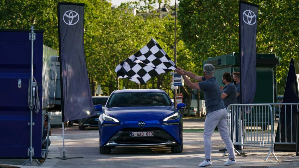 toyota-mirai-record
