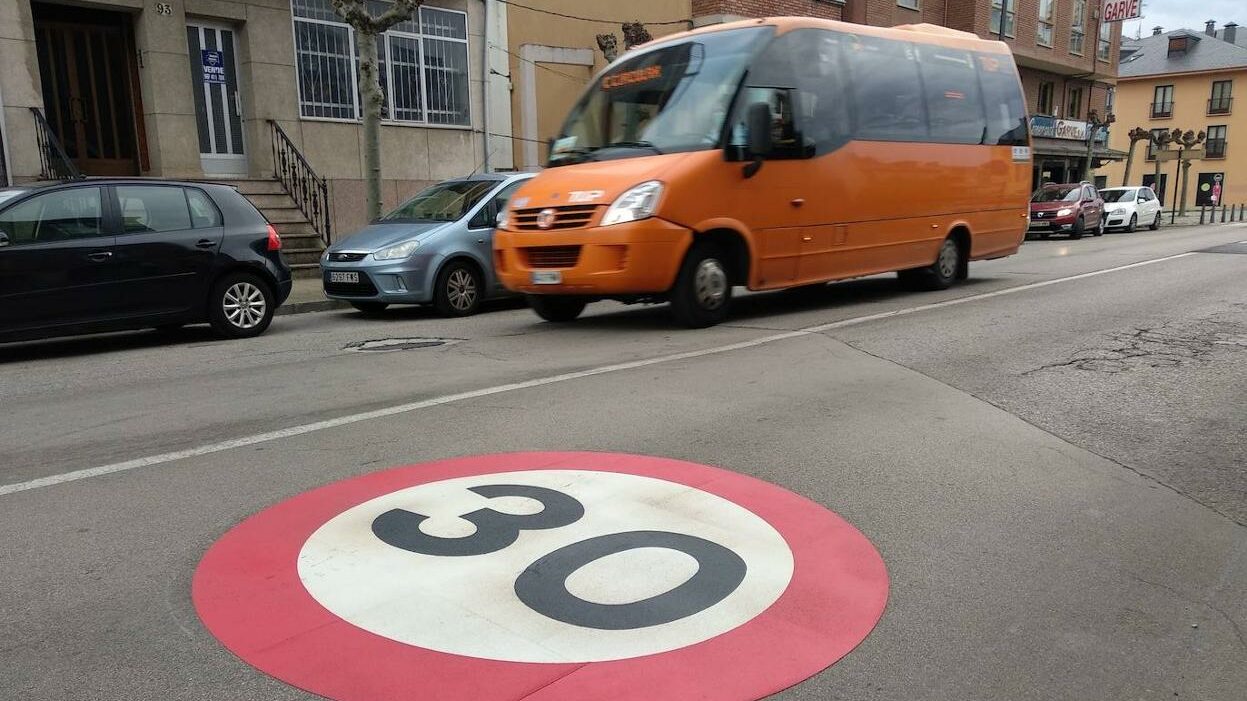 Ponferrada, primera ciudad que rechaza el límite de velocidad urbano de la DGT