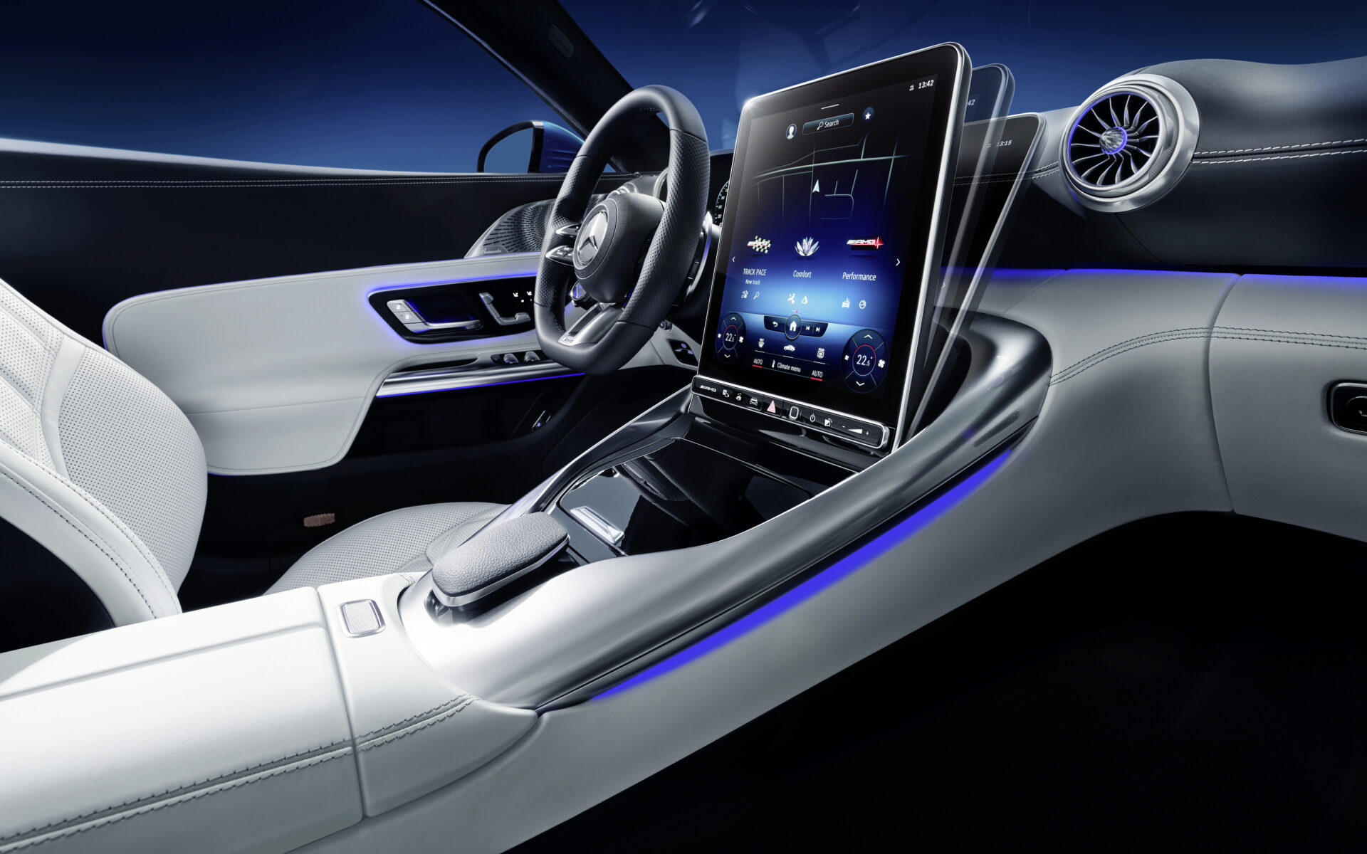 Mercedes-AMG SL interior