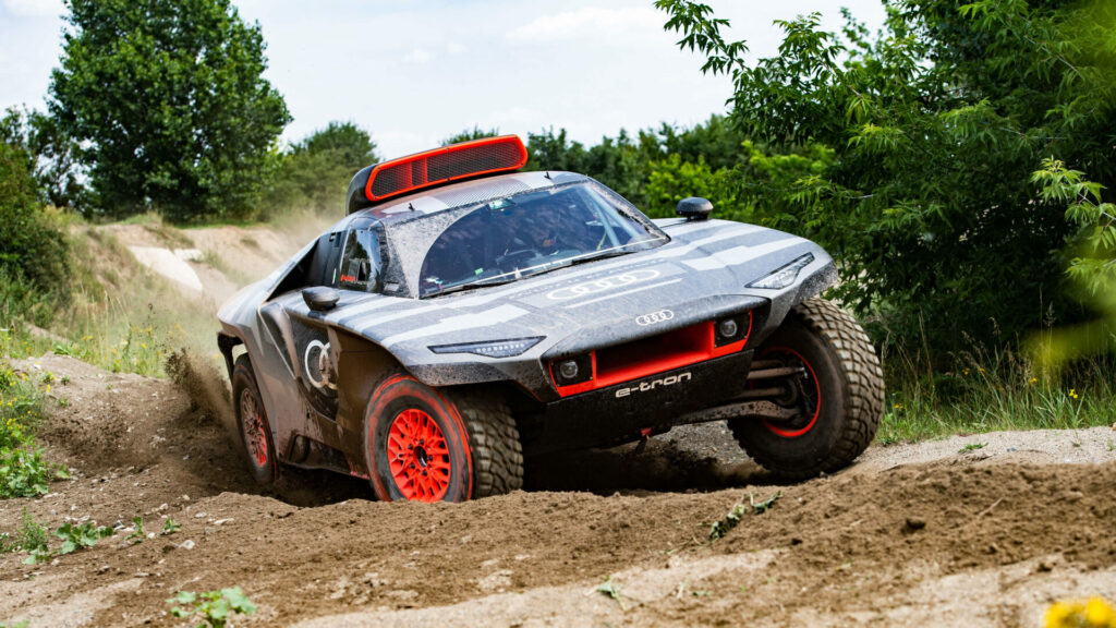 Audi RS Q e-tron acción