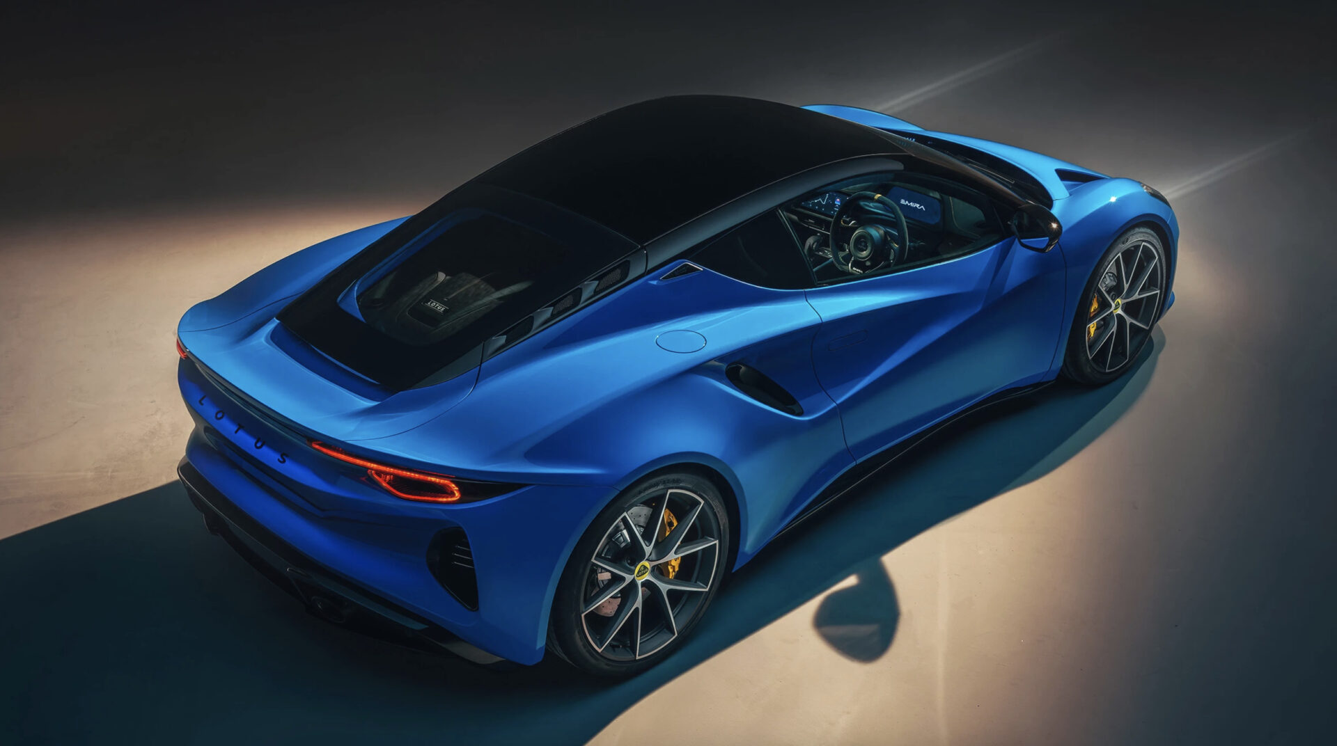 Lotus Emira perfil