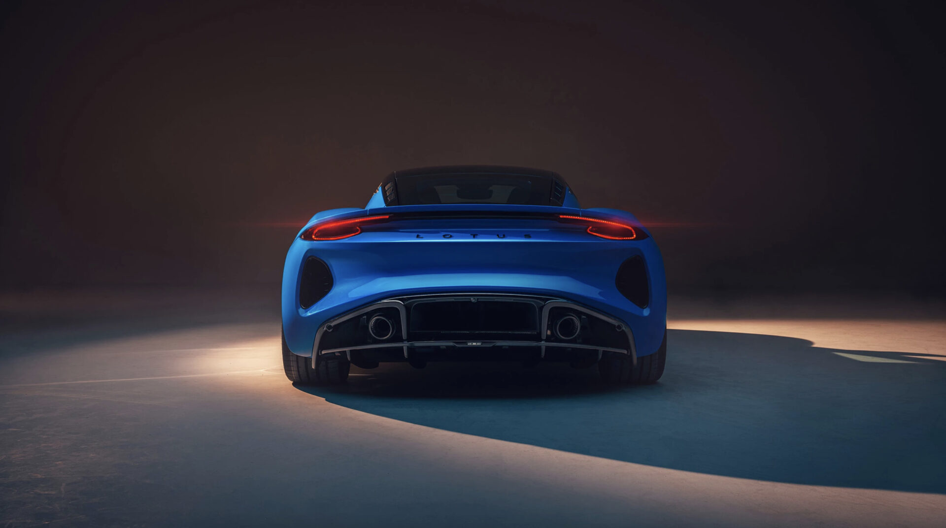 Lotus Emira trasera