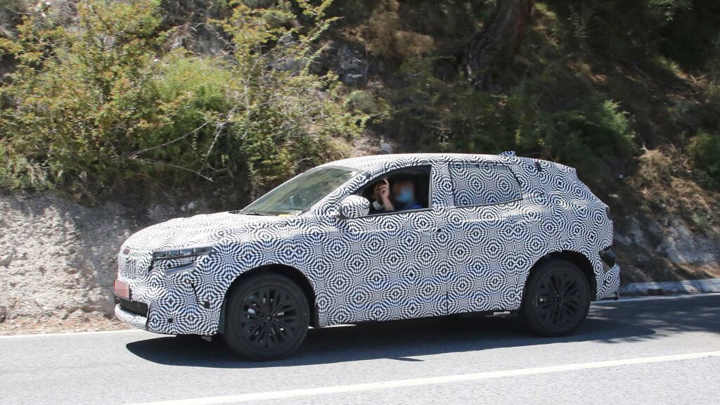 espias-renault-kadjar-2022