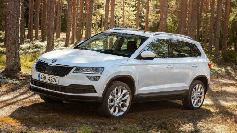 Skoda Karoq 2018 1600 0a e1625747395435
