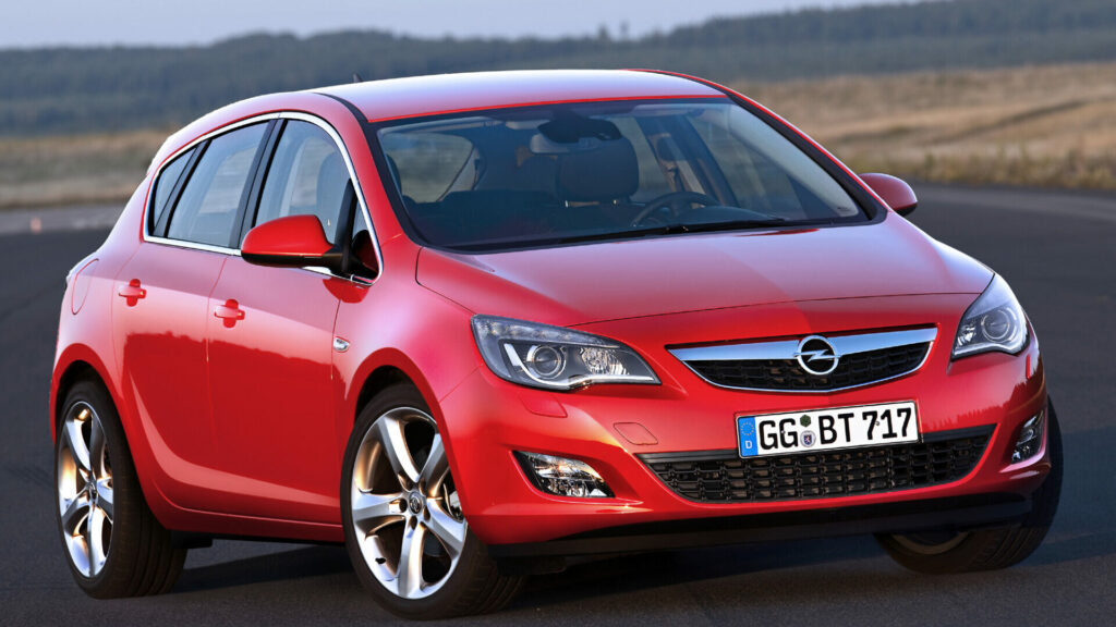 Opel Astra J