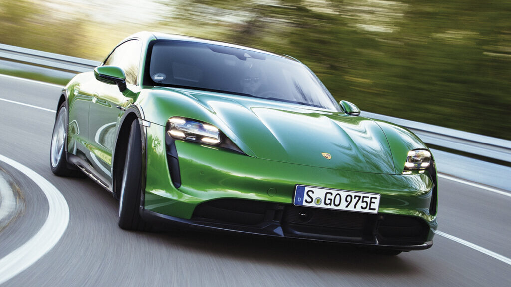 Porsche Taycan Turbo S 2021