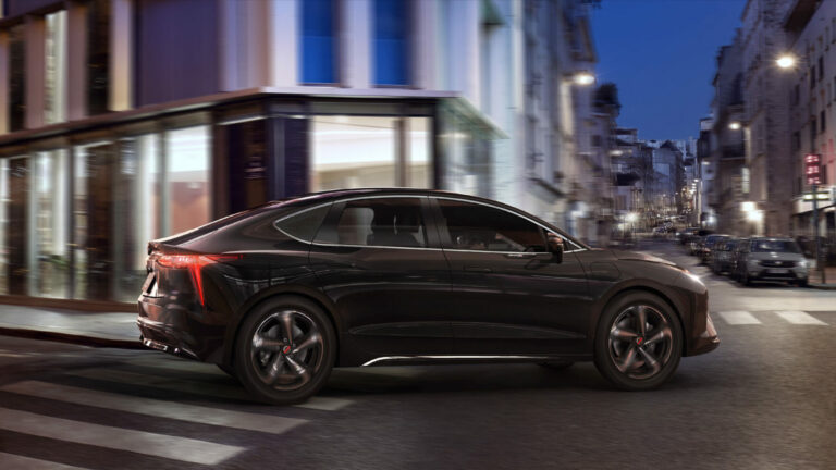 12021  Mobilize Limo e1630065421597