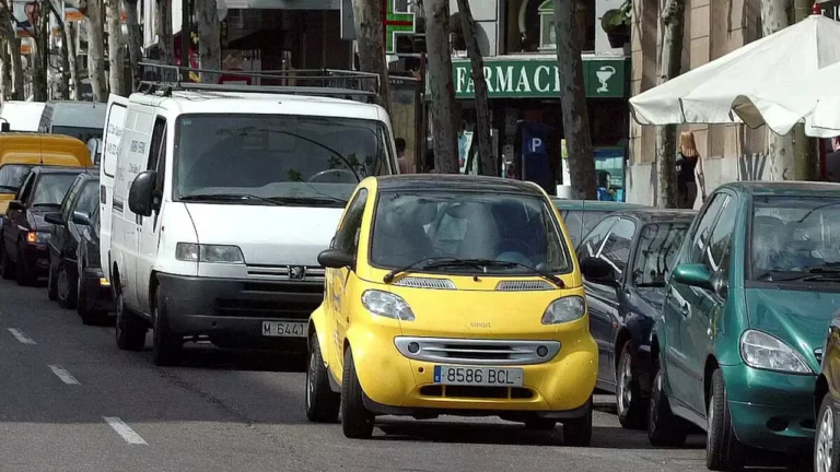 dejar el motor encendido no llevar etiqueta madrid central la lista de multas verdes que amen 1430030586823983104 e1663158699338