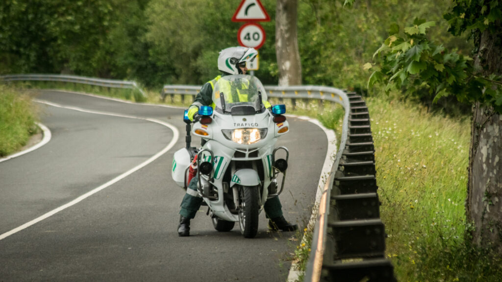 Guardia Civil en Moto