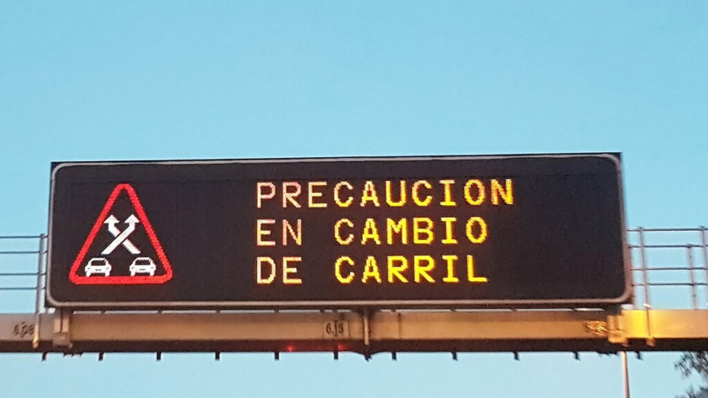 Señal tráfico inventada