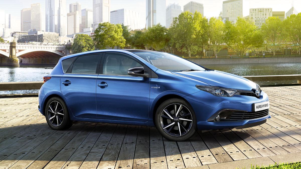 Toyota Auris Hybris