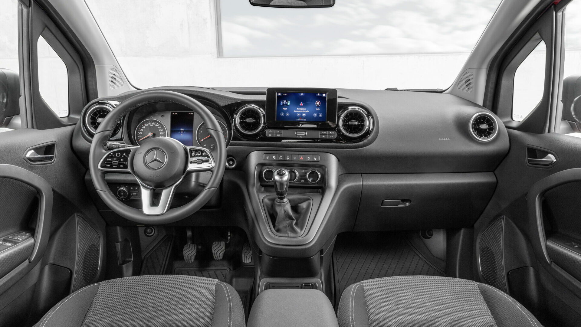 Mercedes-Benz Citan Tourer 2022 interior