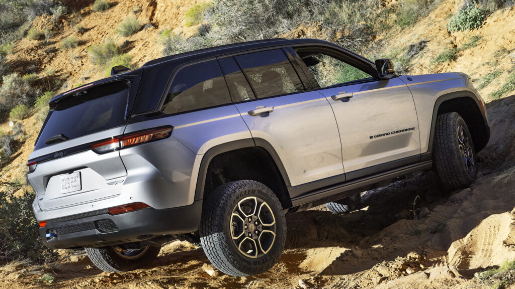 jeep-grand-cherokee-2022