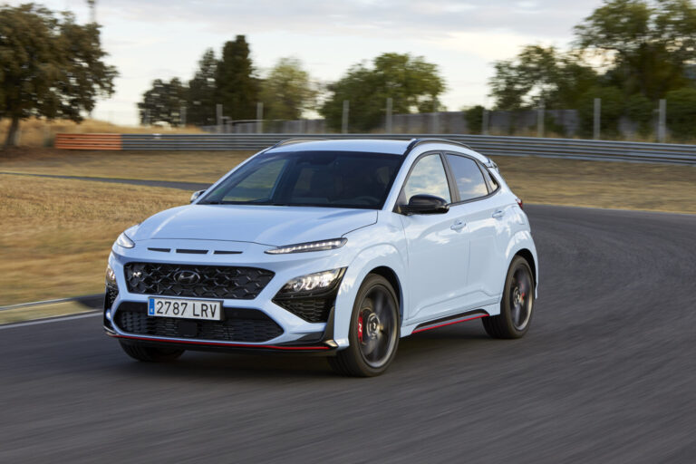 HYUNDAI KONA N 8