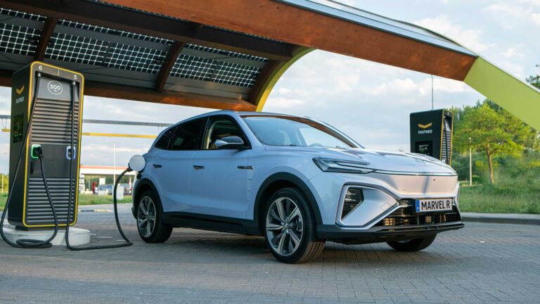 MG Marvel R PRESS KIT 121